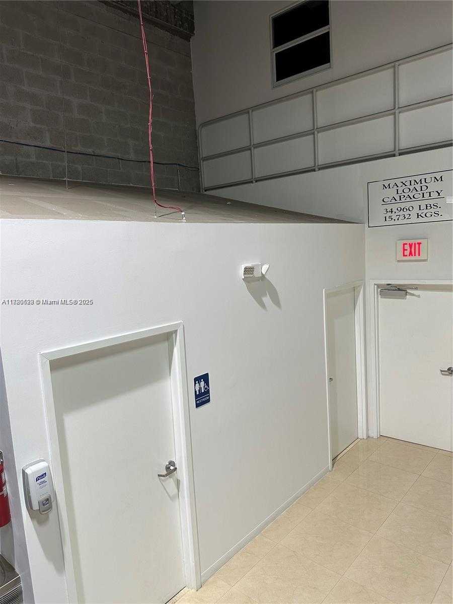 Small Image of 11251 NORTH WEST 20TH ST #106, Sweetwater Number 26