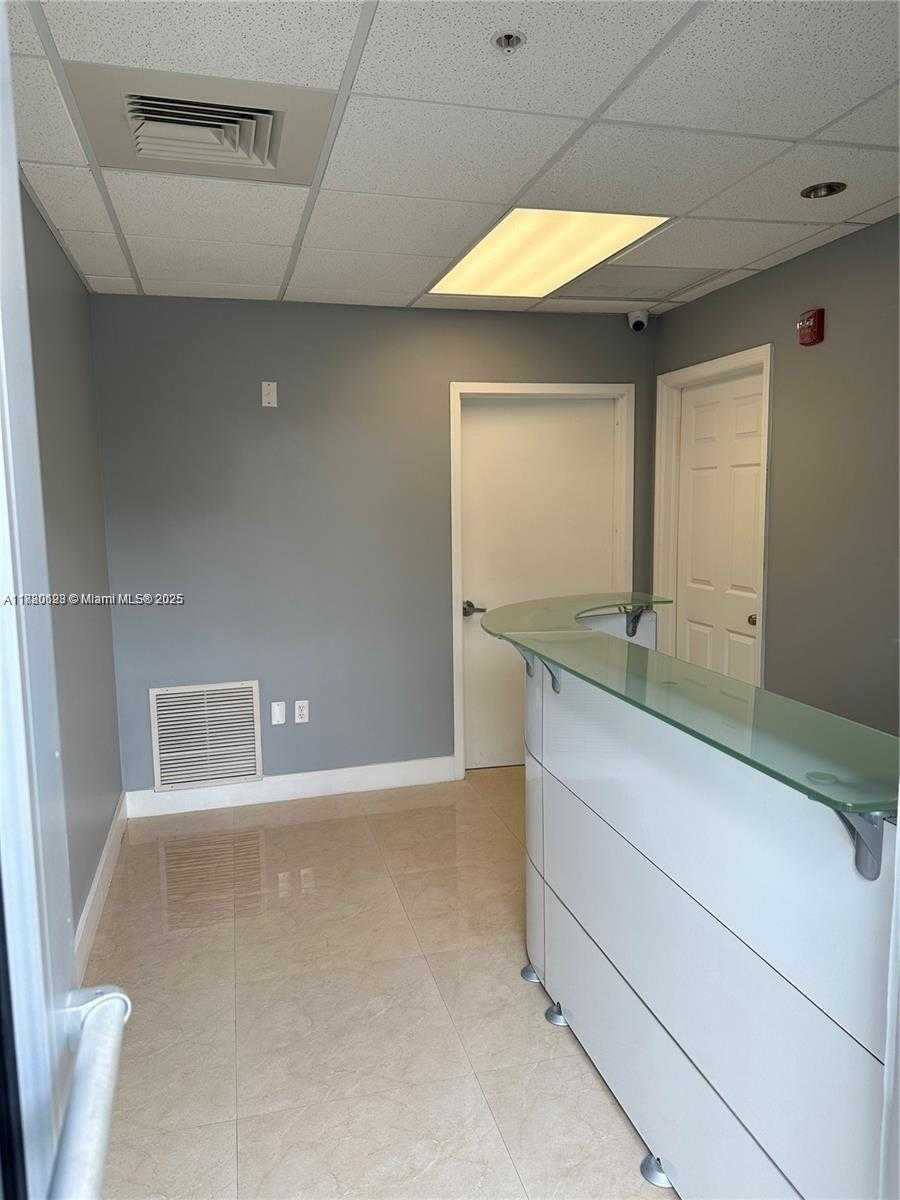 Small Image of 11251 NORTH WEST 20TH ST #106, Sweetwater Number 3