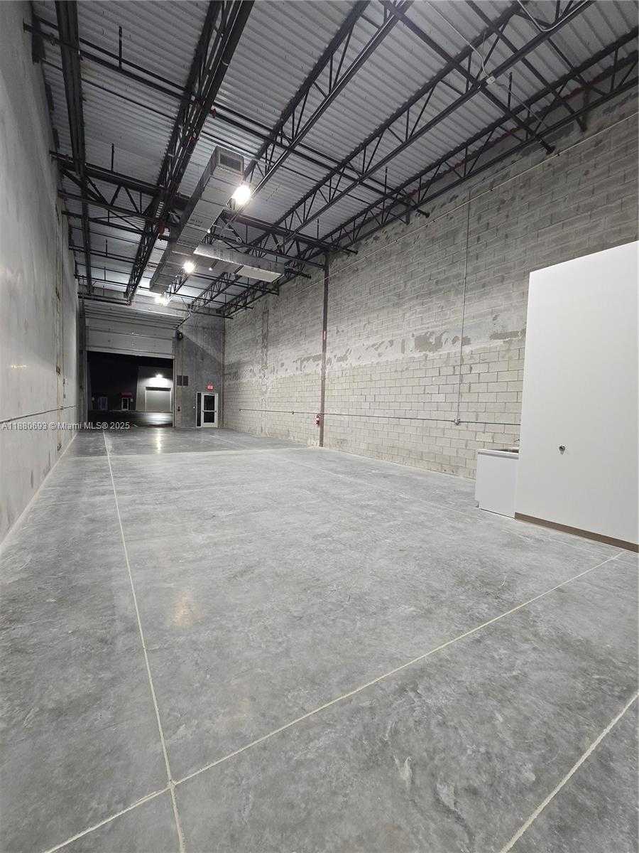 Small Image of 1770 SOUTH EAST 38TH AVE #18, Homestead Number 3