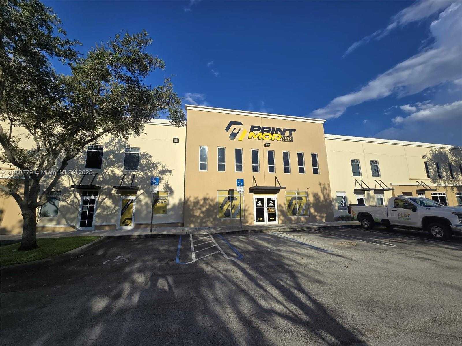 Small Image of 3941 NORTH WEST 126TH AVE #3941/3943/3945, Coral Springs Number 2