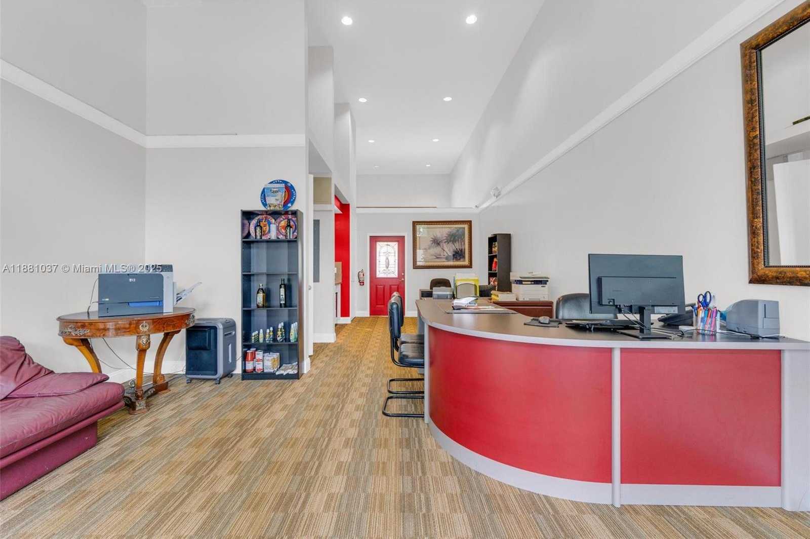 Small Image of 5200 SOUTH UNIVERSITY DR #103A, Davie Number 15