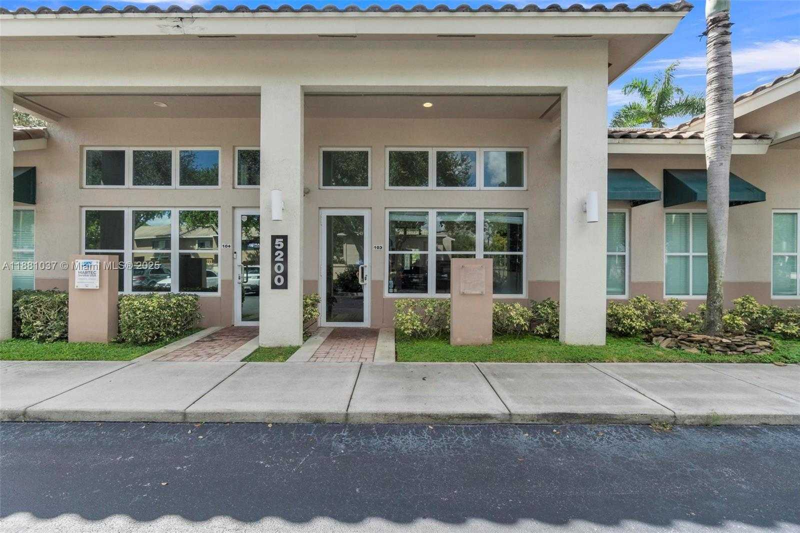 Small Image of 5200 SOUTH UNIVERSITY DR #103A, Davie Number 23