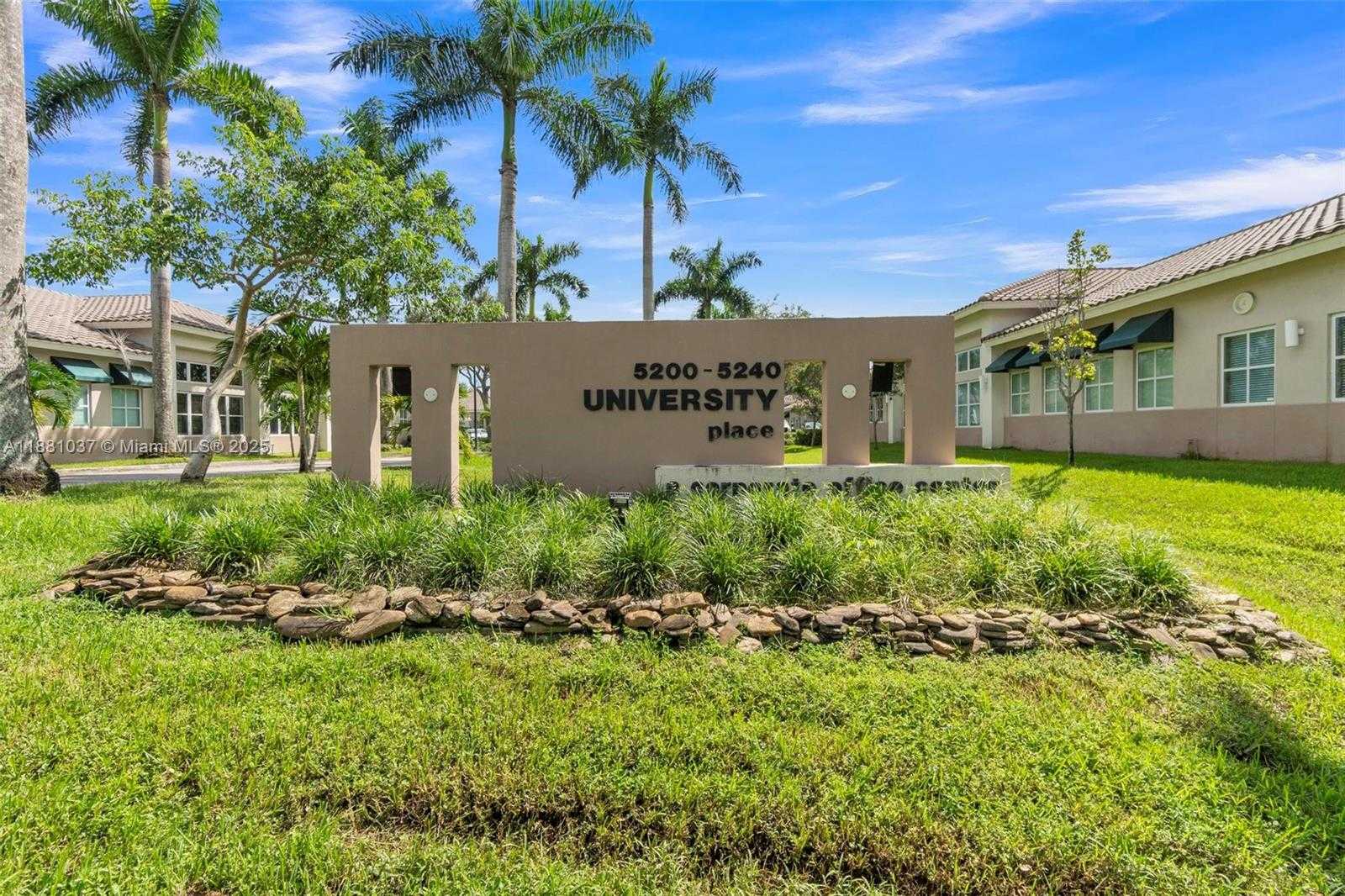 Small Image of 5200 SOUTH UNIVERSITY DR #103A, Davie Number 3