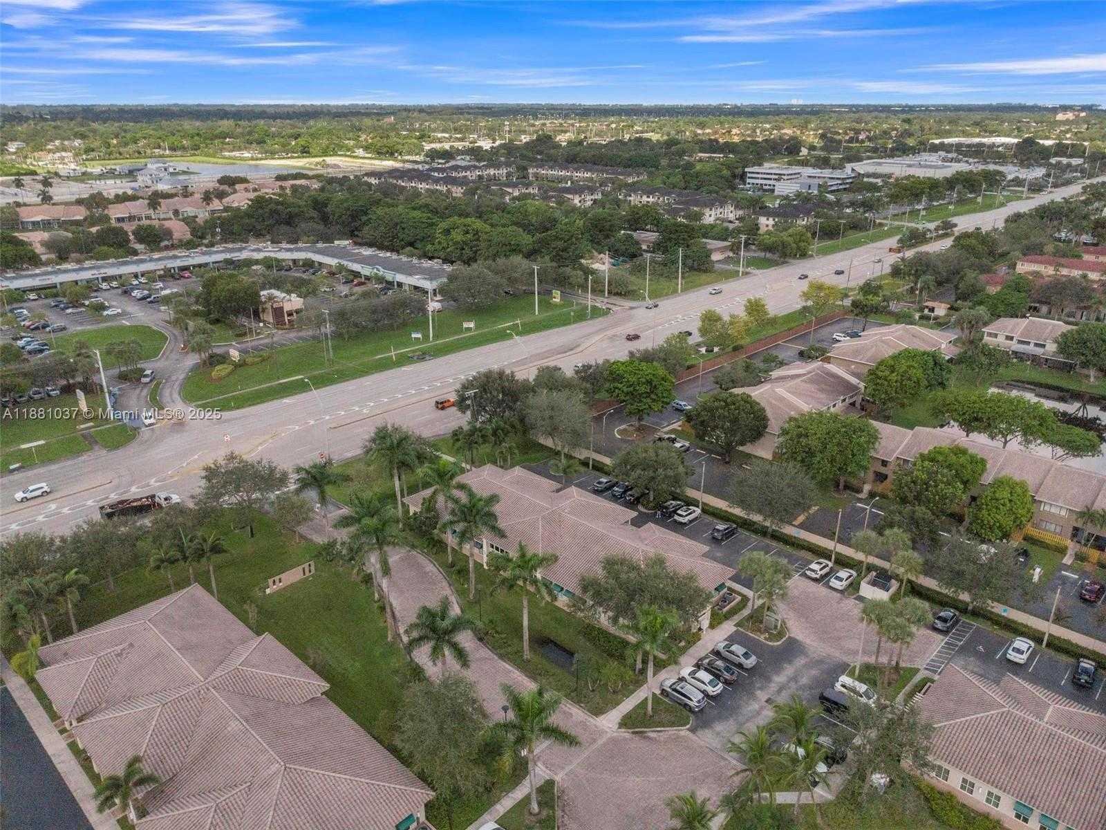 Small Image of 5200 SOUTH UNIVERSITY DR #103A, Davie Number 34