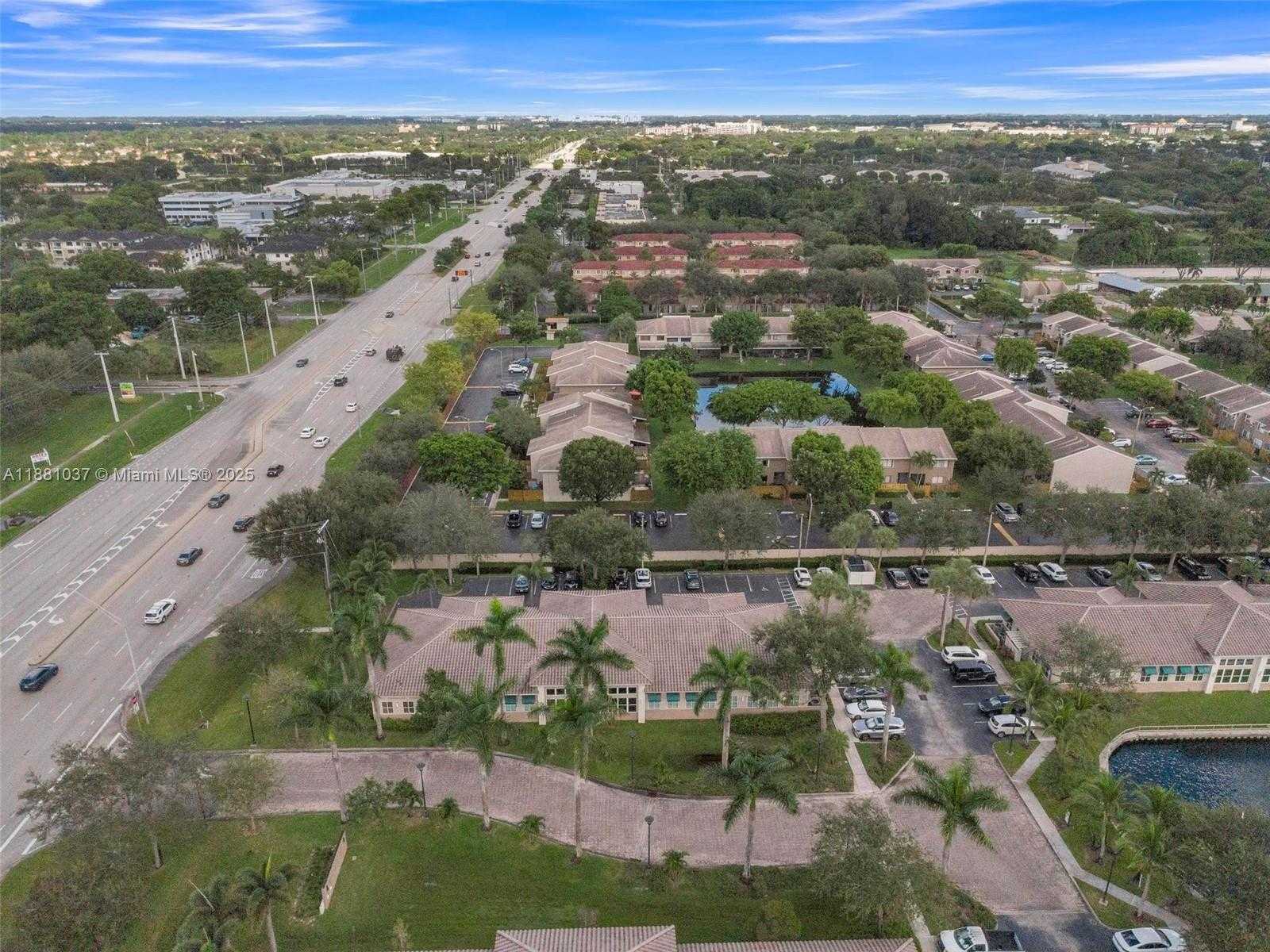Small Image of 5200 SOUTH UNIVERSITY DR #103A, Davie Number 35