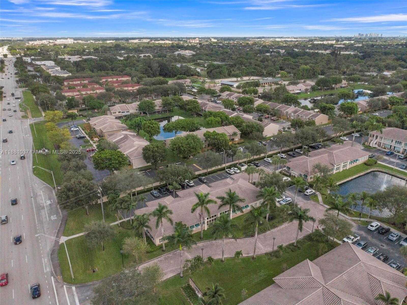 Small Image of 5200 SOUTH UNIVERSITY DR #103A, Davie Number 37