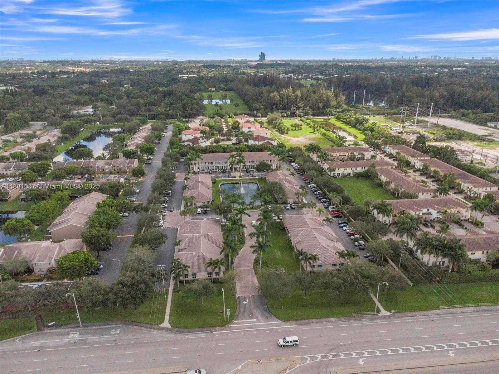 Small Image of 5200 SOUTH UNIVERSITY DR #103A, Davie Number 39