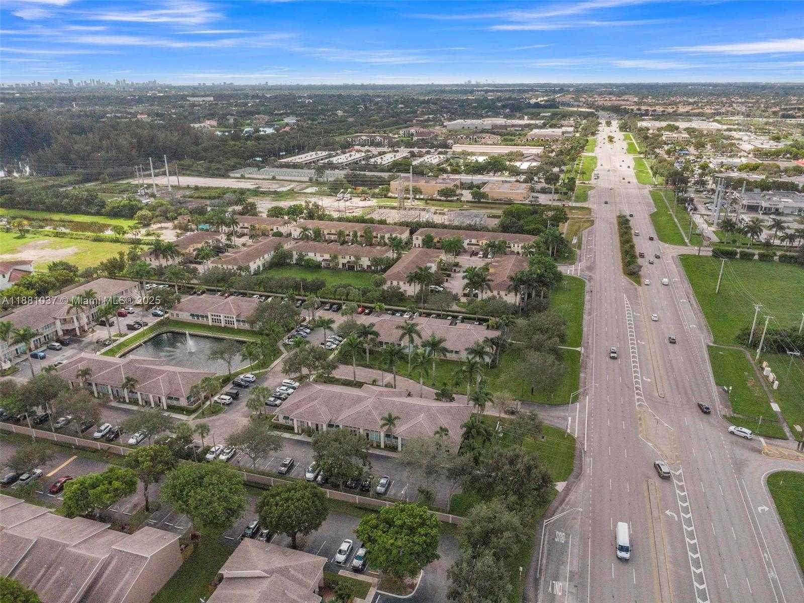 Small Image of 5200 SOUTH UNIVERSITY DR #103A, Davie Number 41