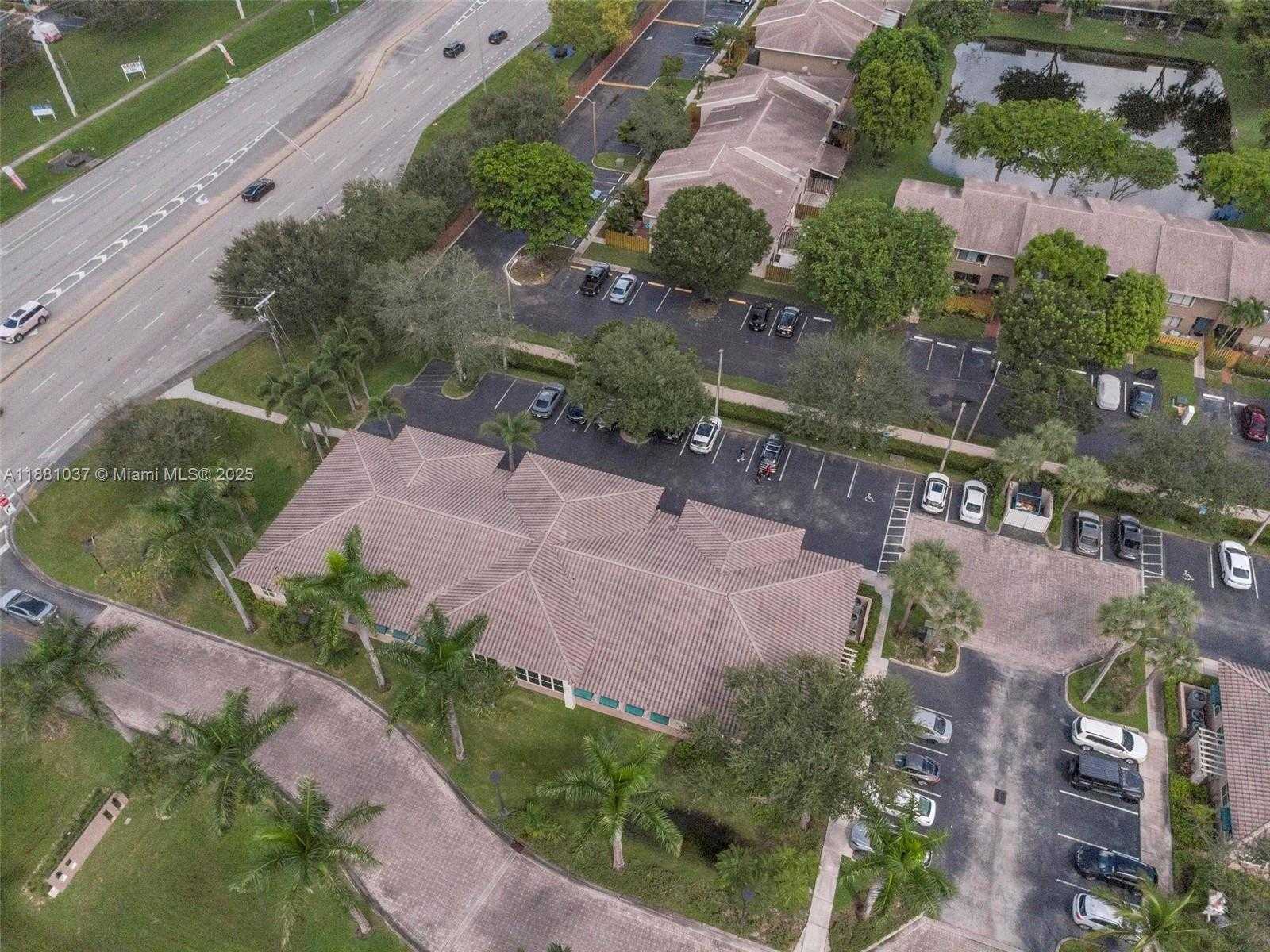 Small Image of 5200 SOUTH UNIVERSITY DR #103A, Davie Number 43
