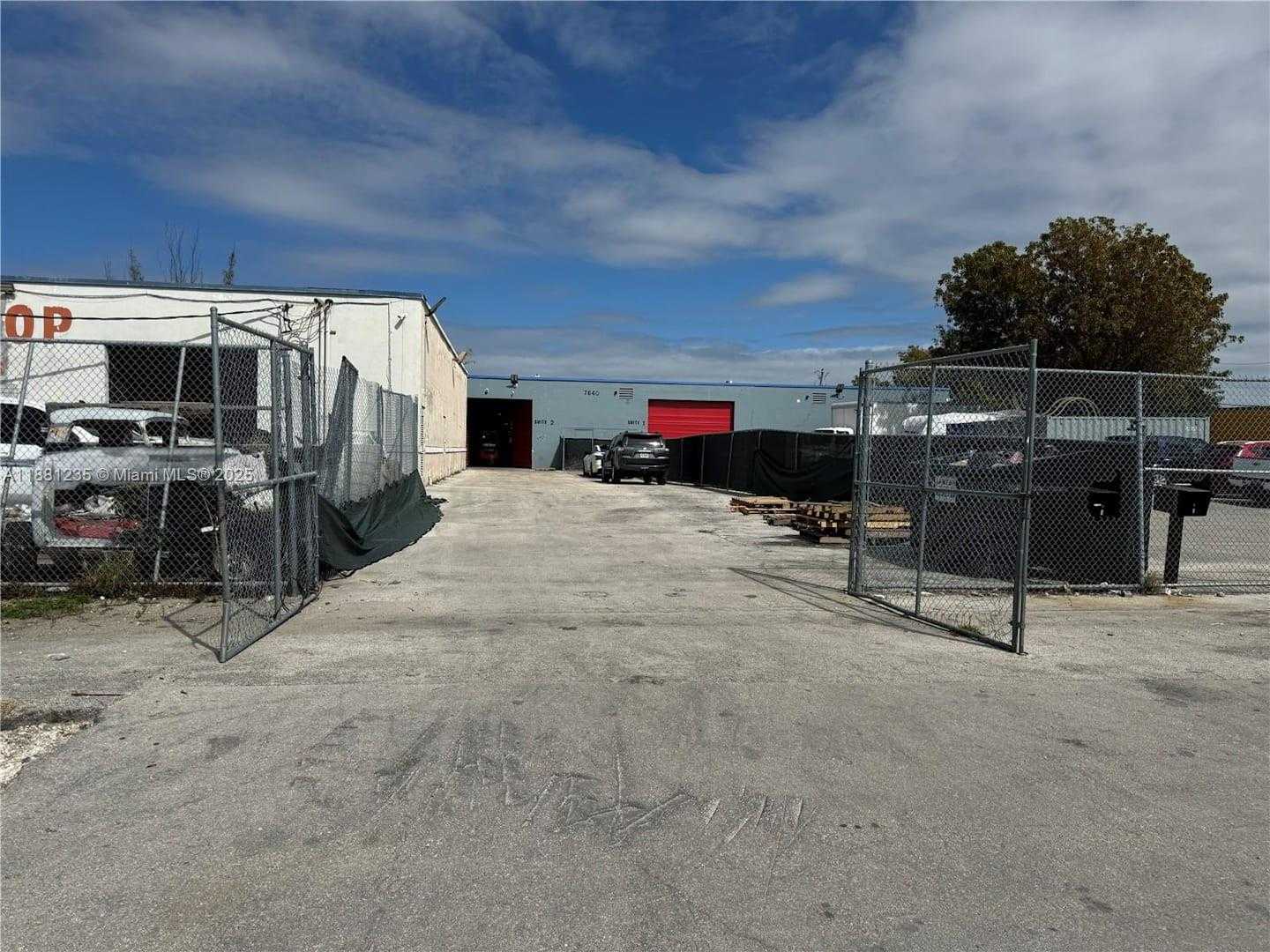 Small Image of Miami Number 2