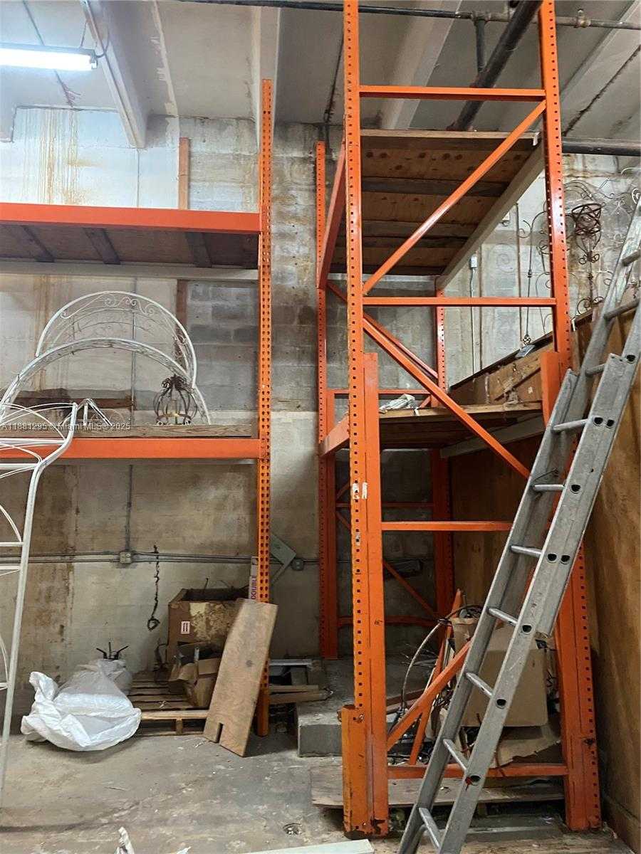 Small Image of 6997 NORTH WEST 50TH ST #6997, Miami Number 4