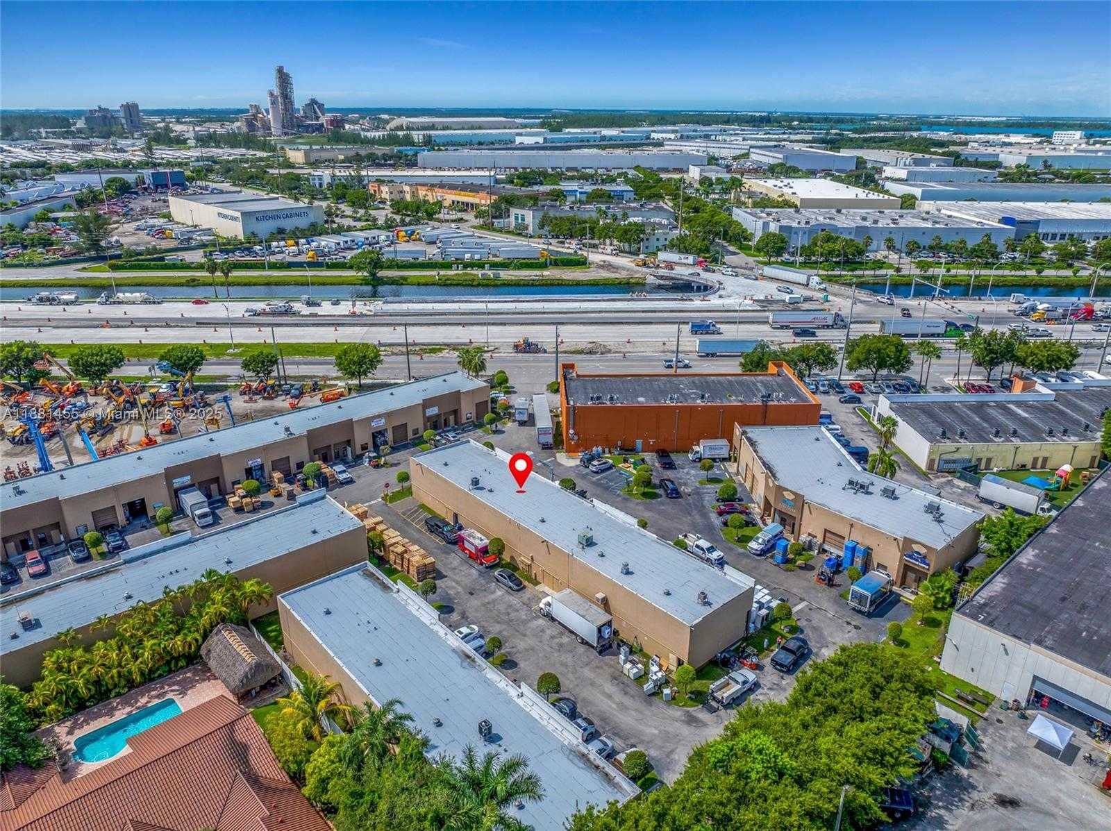 Small Image of 12949 WEST OKEECHOBEE RD #C4, Hialeah Gardens Number 13