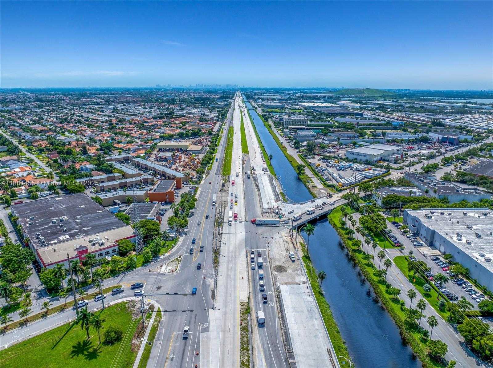 Small Image of 12949 WEST OKEECHOBEE RD #C4, Hialeah Gardens Number 3