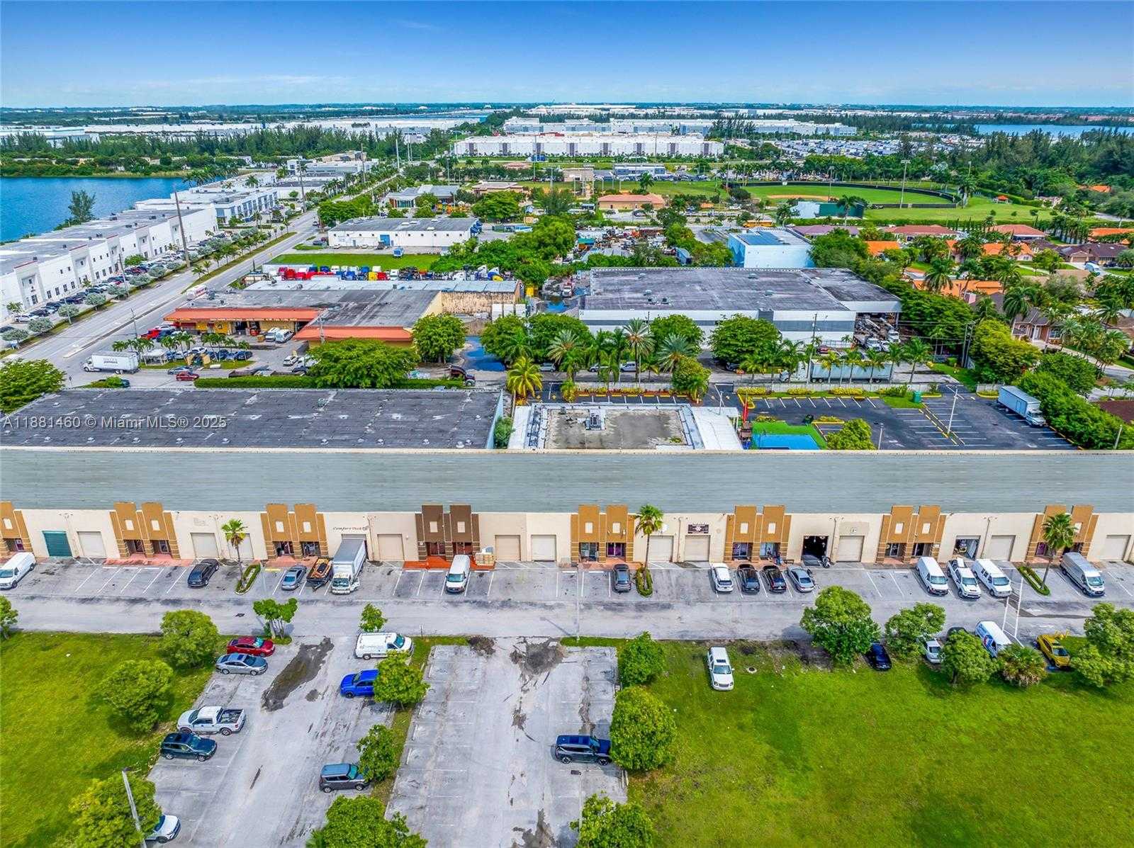 Small Image of 13117 NORTH WEST 107TH AVE #E9, Hialeah Gardens Number 27