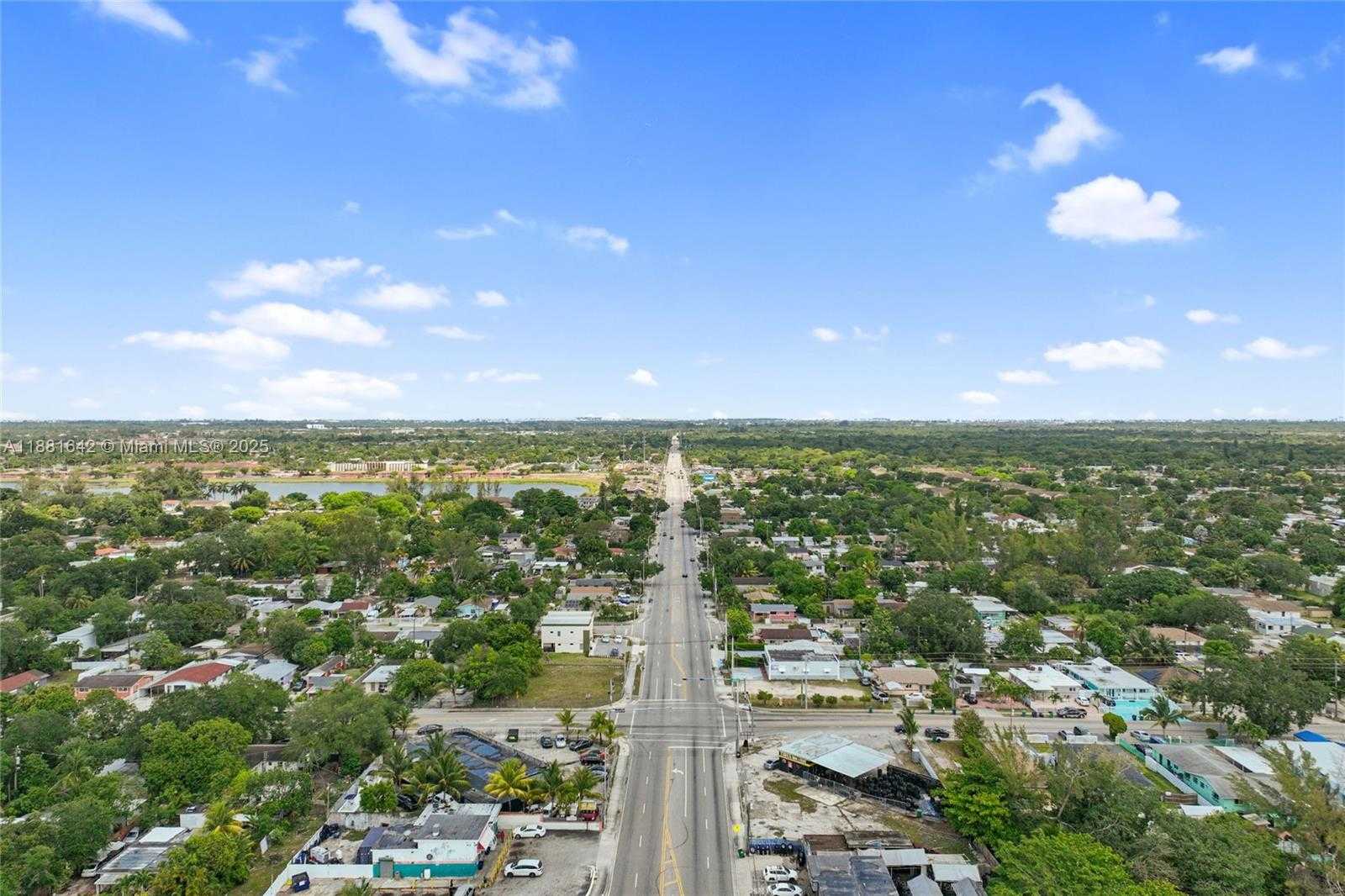 Small Image of 11070 NORTH WEST 17TH AVE, Miami Number 3