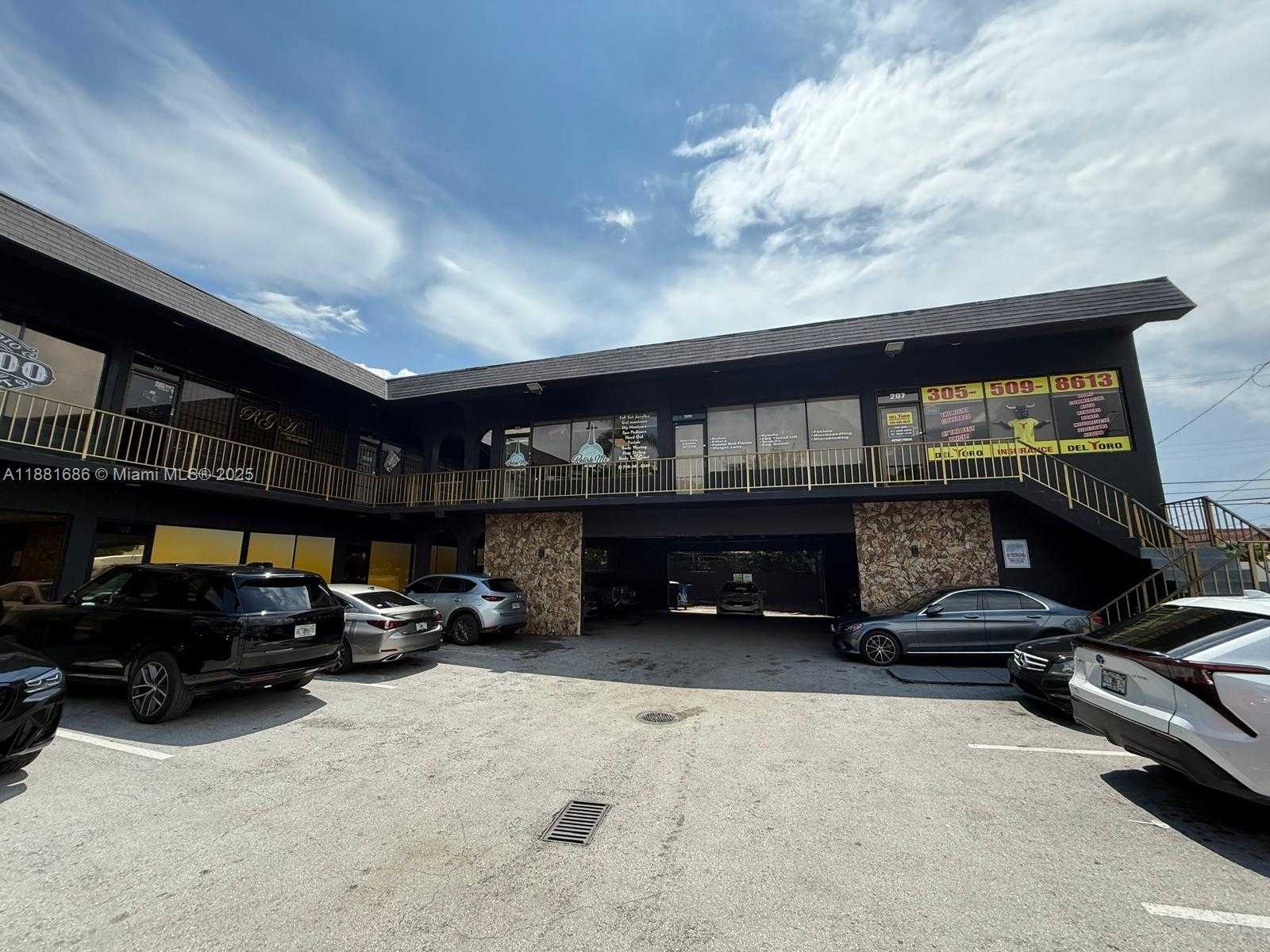 Small Image of 1756 SOUTH WEST 8TH ST, Miami Number 8
