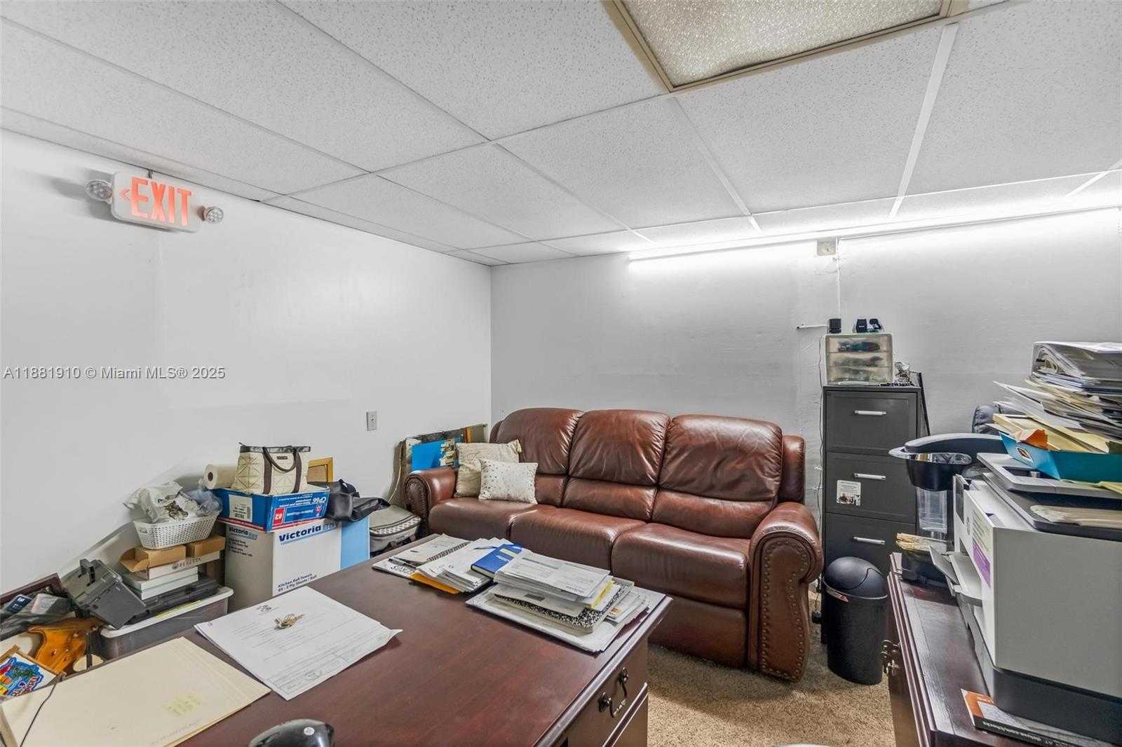 Small Image of 2111 JOHN P LYONS LN, Pembroke Park Number 12