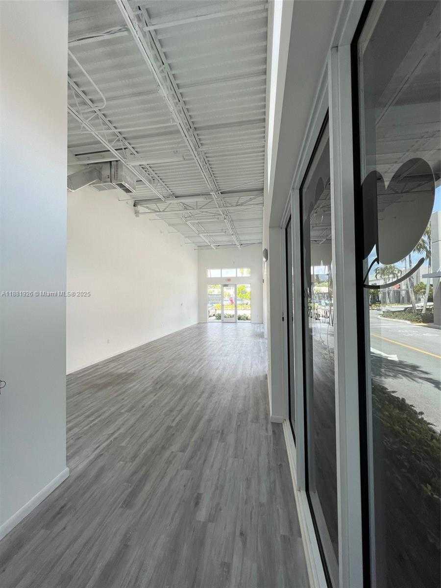 Small Image of 9610 STIRLING RD #101, Cooper City Number 3