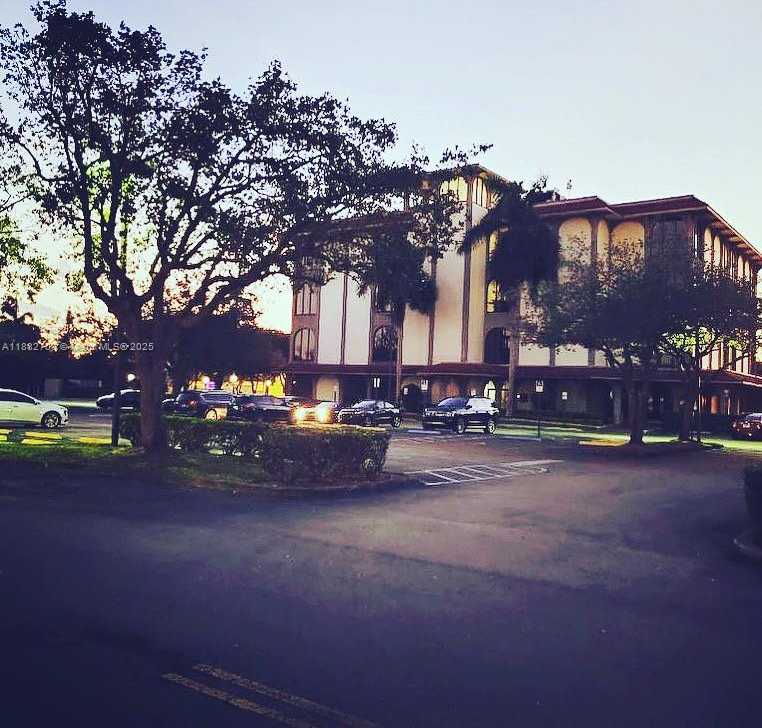 Small Image of 15600 SOUTH WEST 15600 SW 288 ST #307, Homestead Number 12