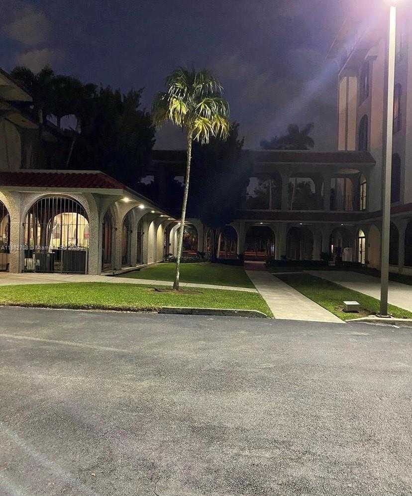Small Image of 15600 SOUTH WEST 15600 SW 288 ST #307, Homestead Number 19