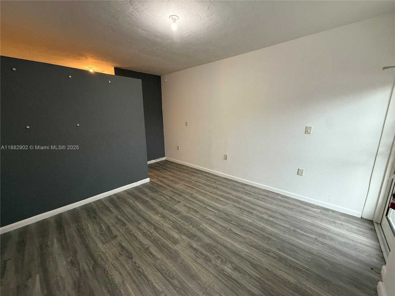 Small Image of 1261 NORTH WEST 29TH ST, Miami Number 4