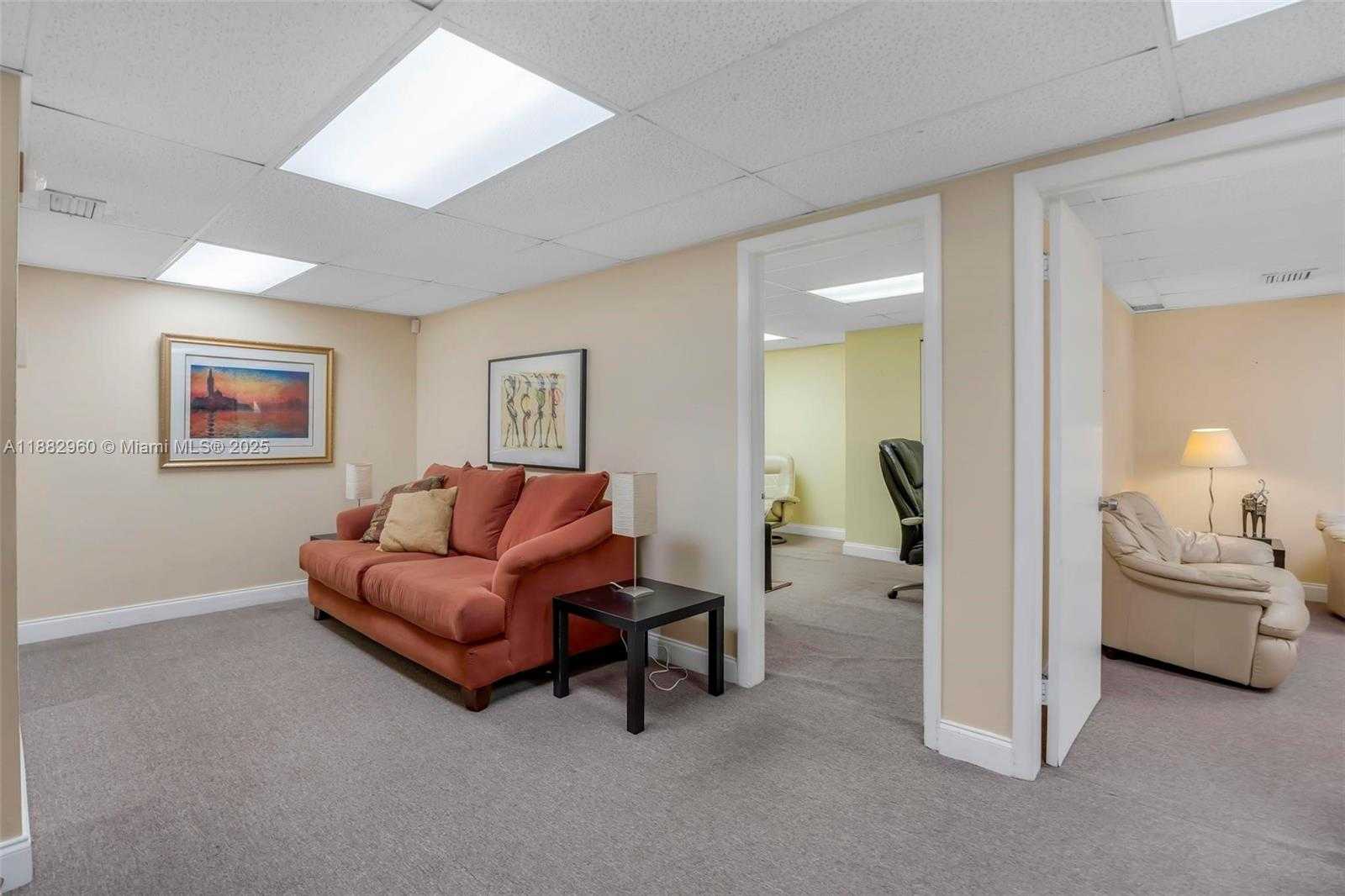 Small Image of 13499 BISCAYNE BLVD #CU218, North Miami Number 15