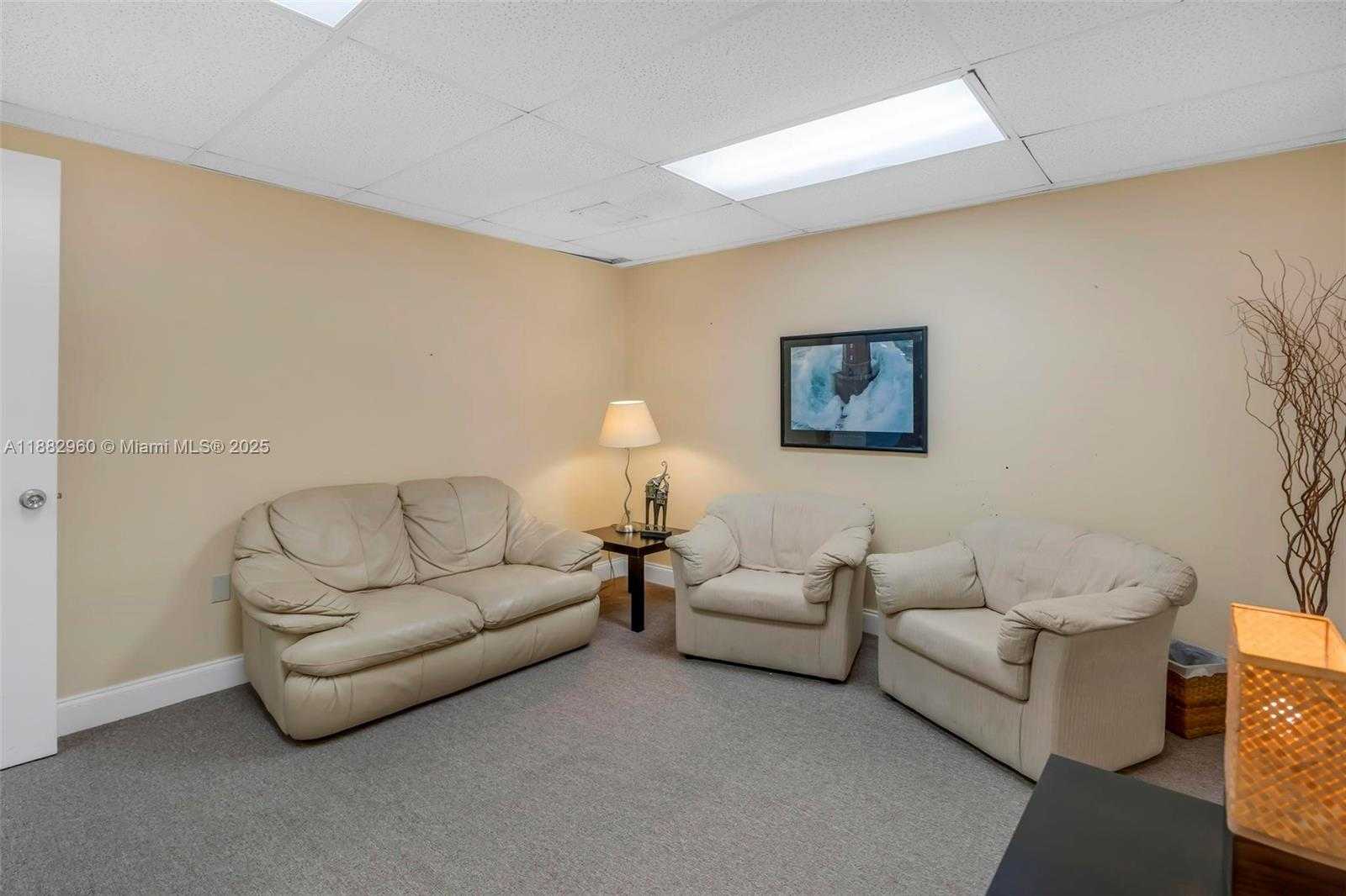 Small Image of 13499 BISCAYNE BLVD #CU218, North Miami Number 5