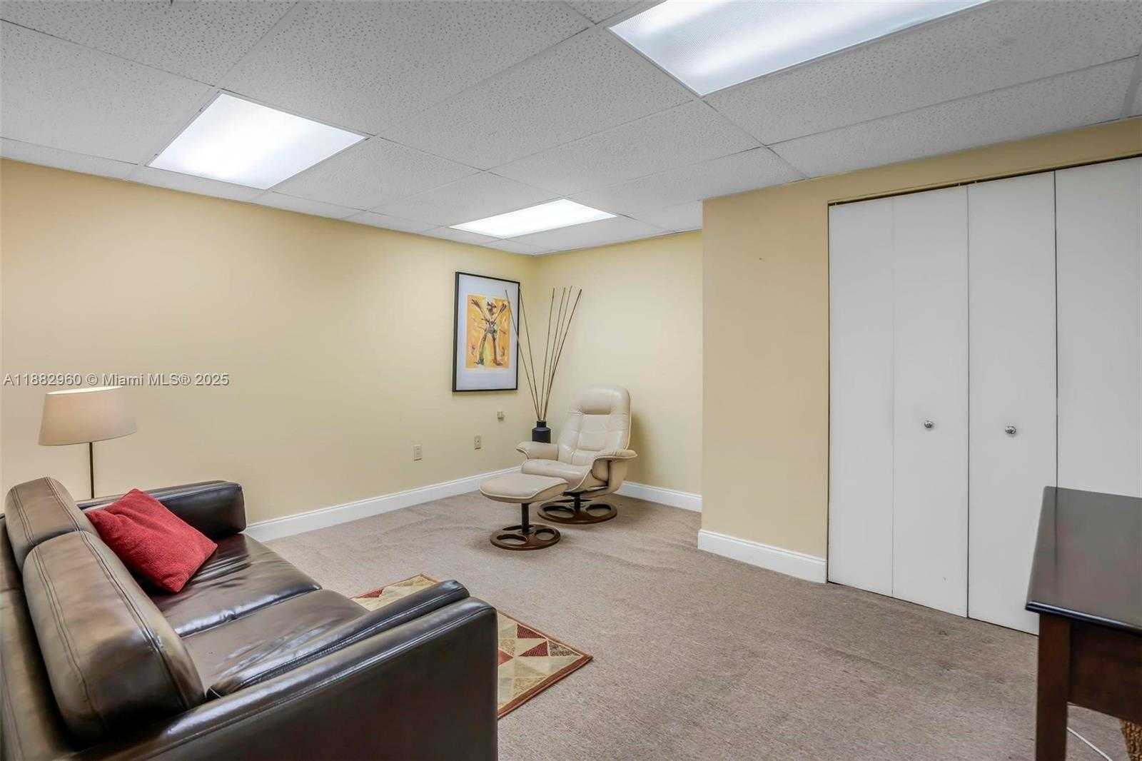 Small Image of 13499 BISCAYNE BLVD #CU218, North Miami Number 7