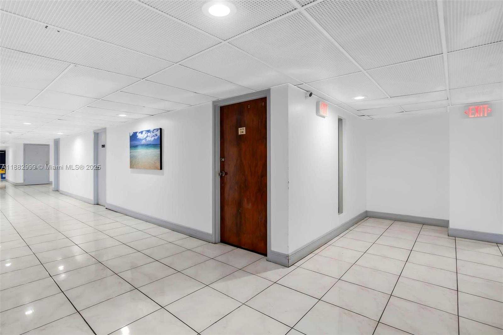 Small Image of 13499 BISCAYNE BLVD #CU208, North Miami Number 20