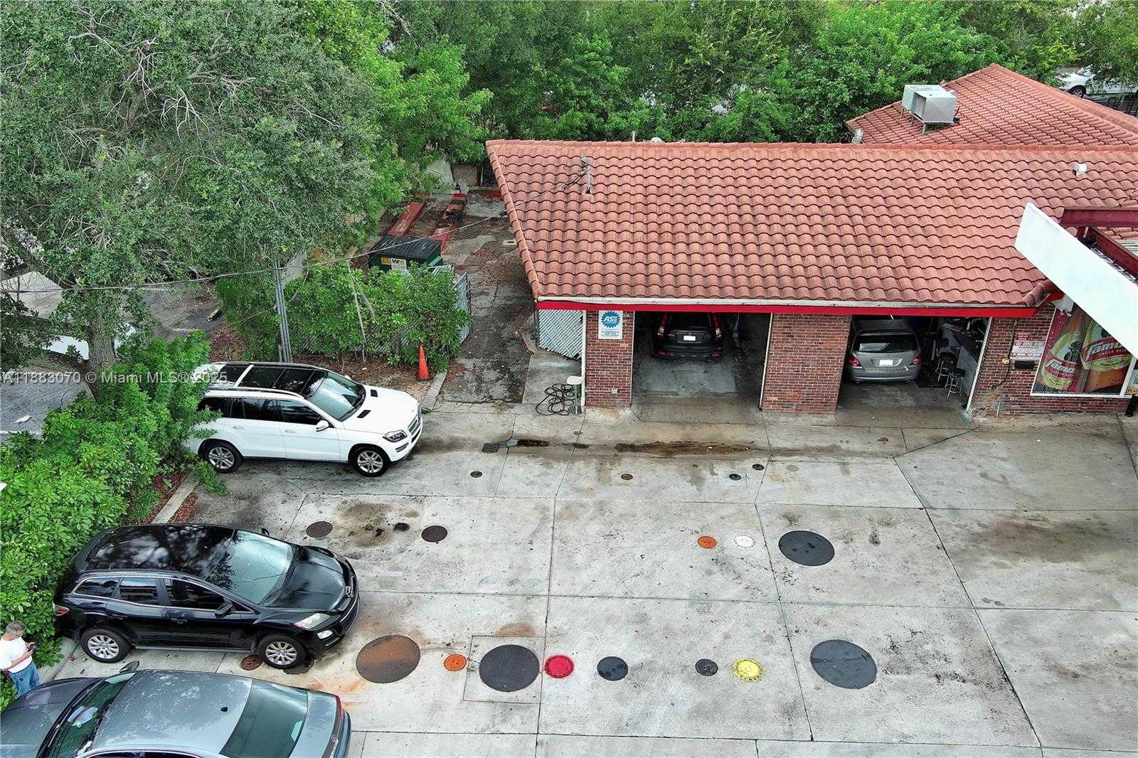 Small Image of 5271 WEST BROWARD BLVD, Plantation Number 16