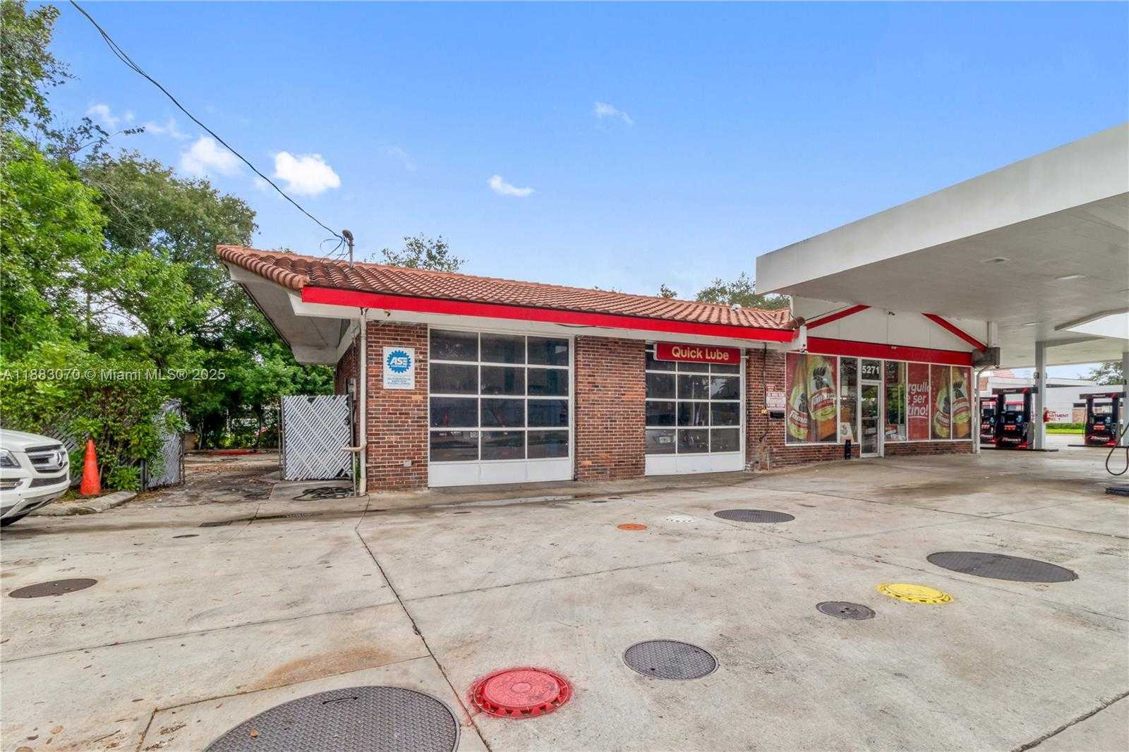 Small Image of 5271 WEST BROWARD BLVD, Plantation Number 2