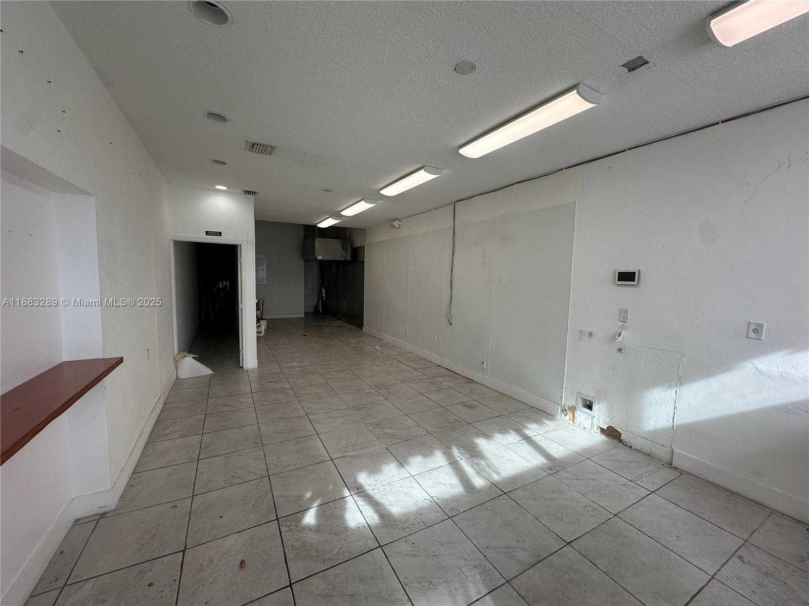 Small Image of 3032 NORTH WEST 7TH AVE, Miami Number 5