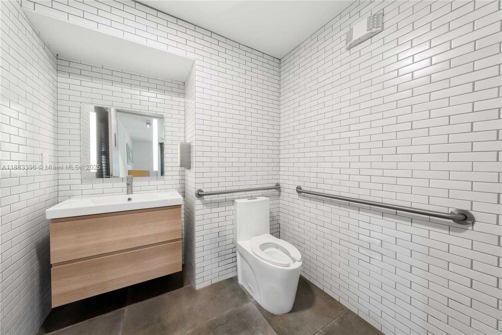 Small Image of 18645 SOUTH WEST 107TH AVE #2, Cutler Bay Number 34
