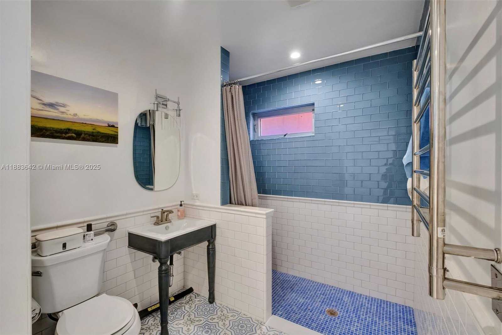 Small Image of 335 ALCALZAR AVE, Coral Gables Number 15