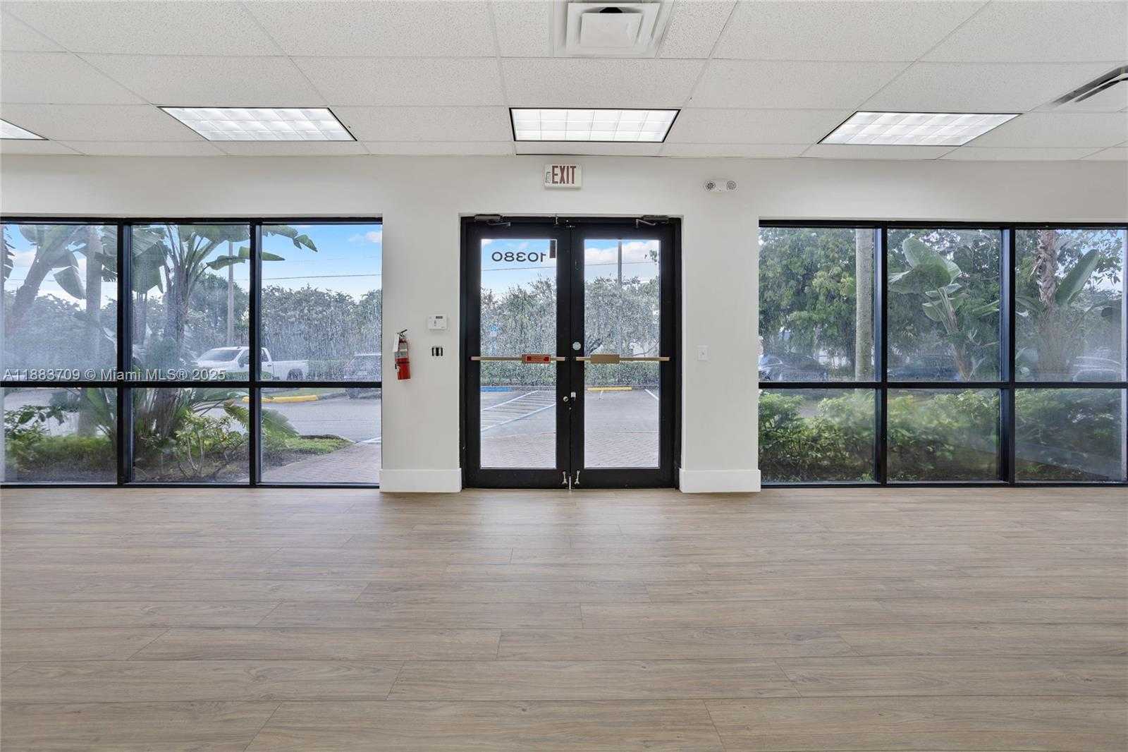 Small Image of 10380 NORTH WEST 53RD ST, Sunrise Number 27