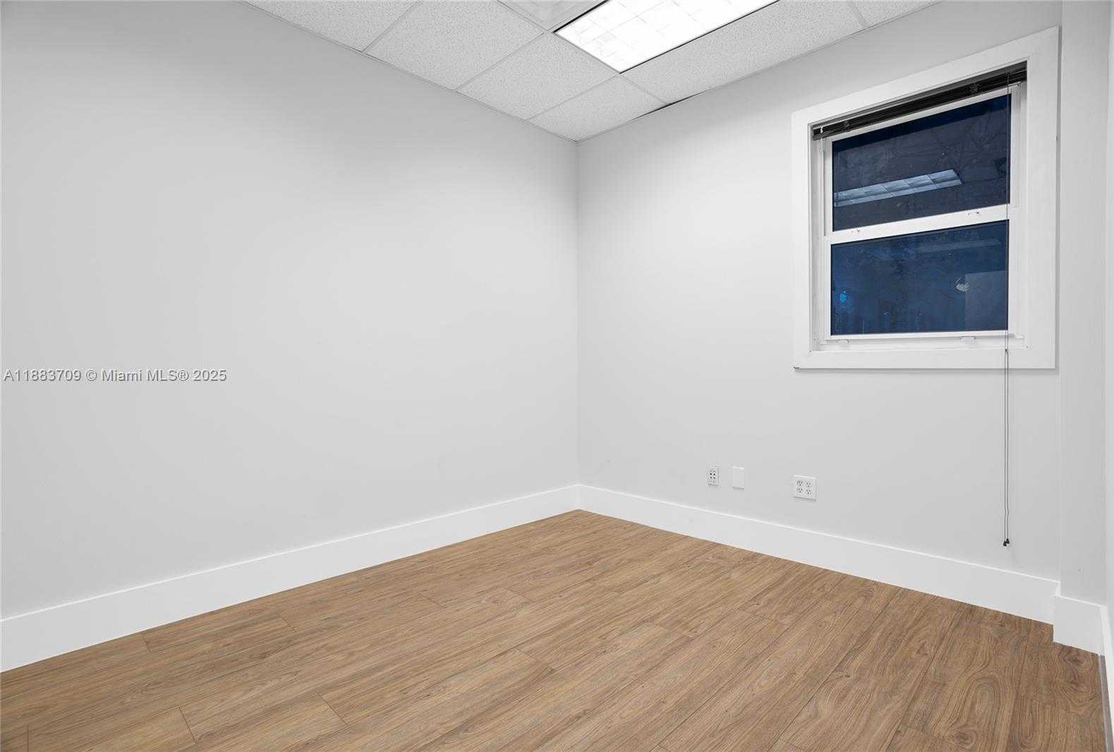 Small Image of 10380 NORTH WEST 53RD ST, Sunrise Number 35