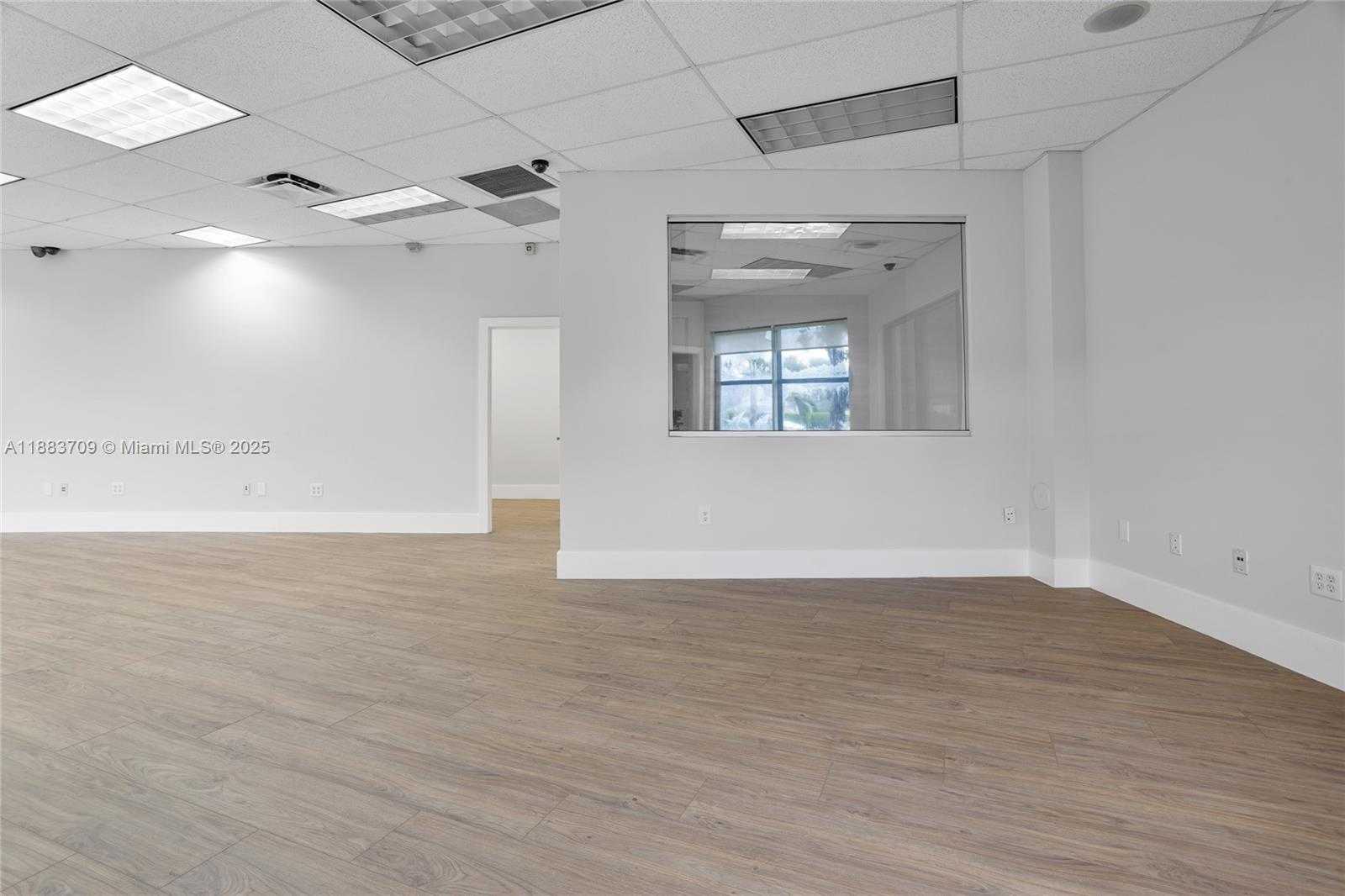 Small Image of 10380 NORTH WEST 53RD ST, Sunrise Number 37
