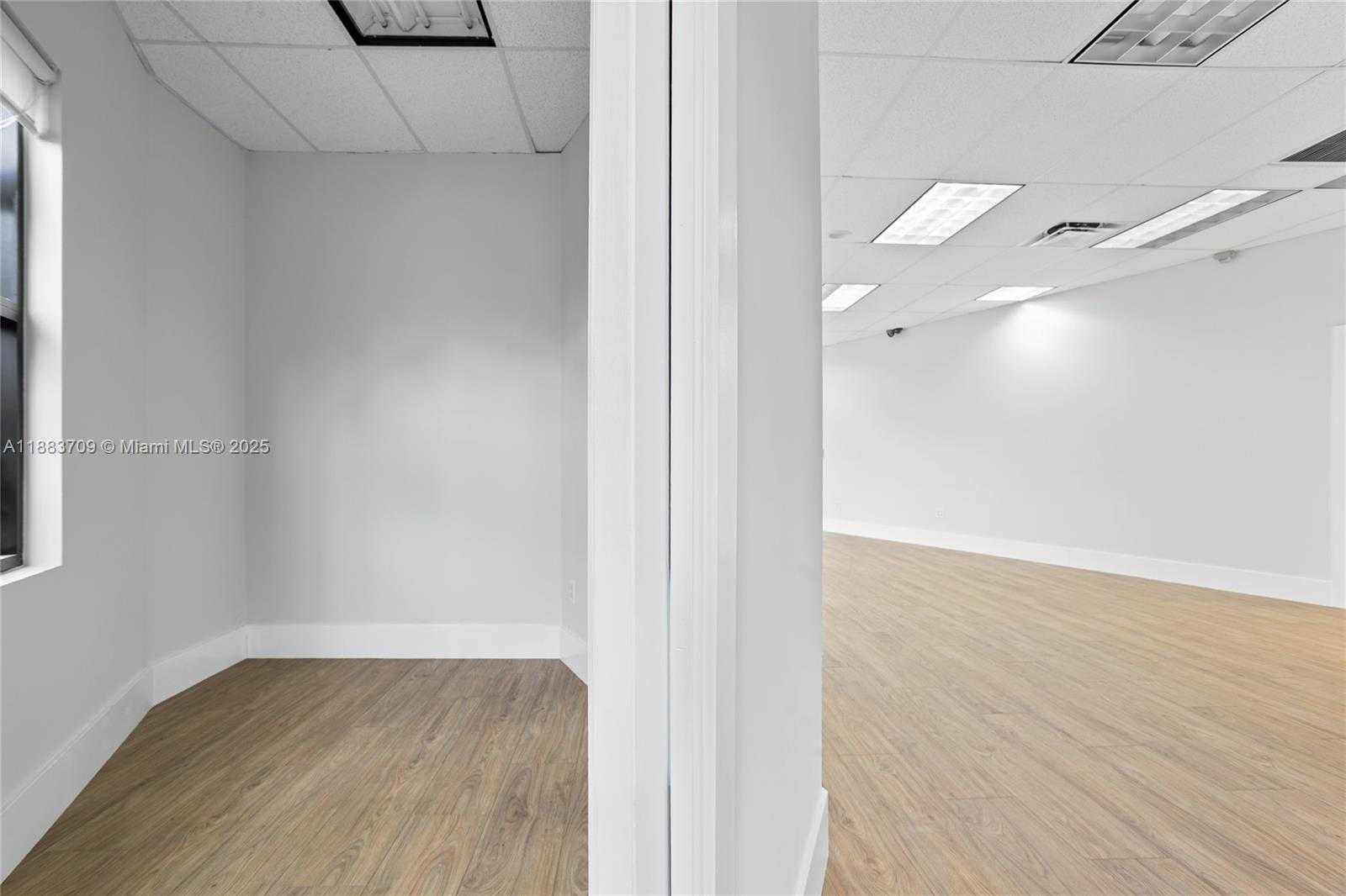 Small Image of 10380 NORTH WEST 53RD ST, Sunrise Number 38