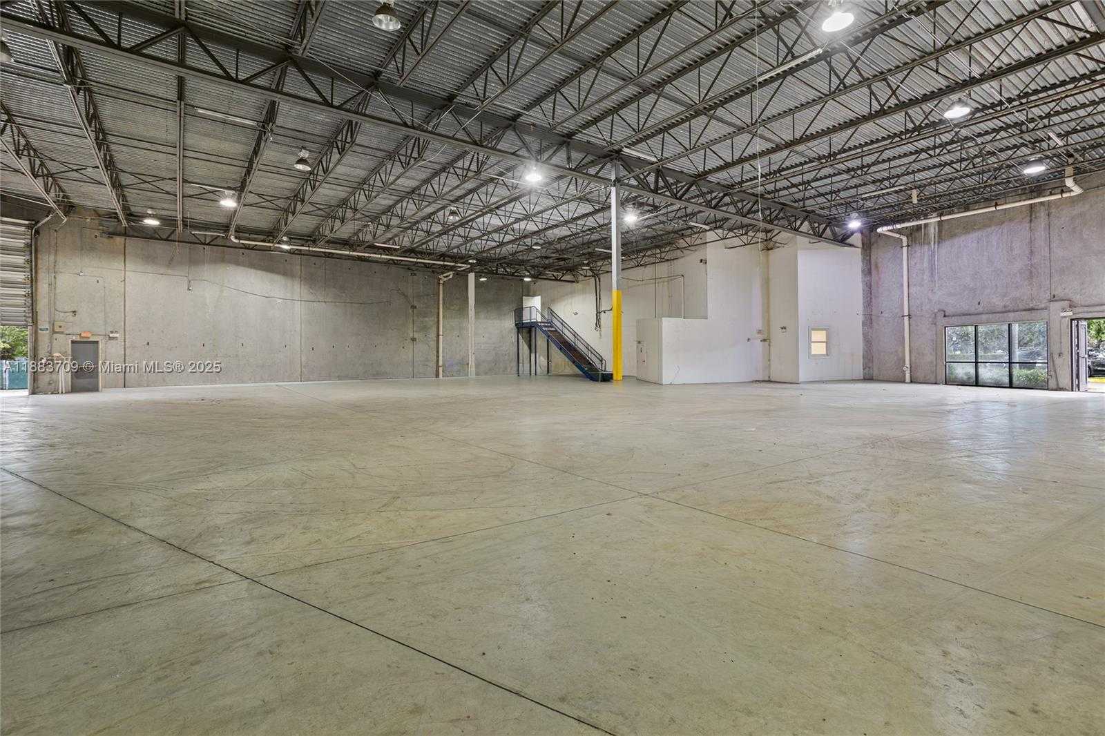 Small Image of 10380 NORTH WEST 53RD ST, Sunrise Number 44