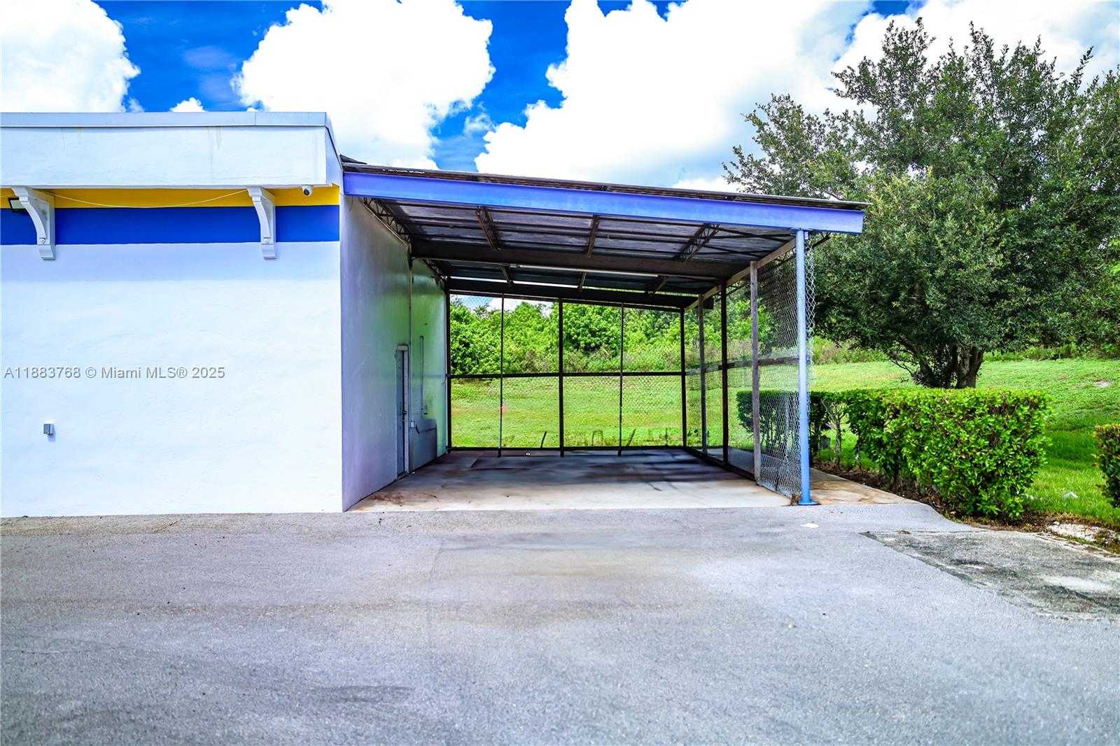 Small Image of 2780 SOUTH EAST MORNINGSIDE BLVD, Out of City Number 35