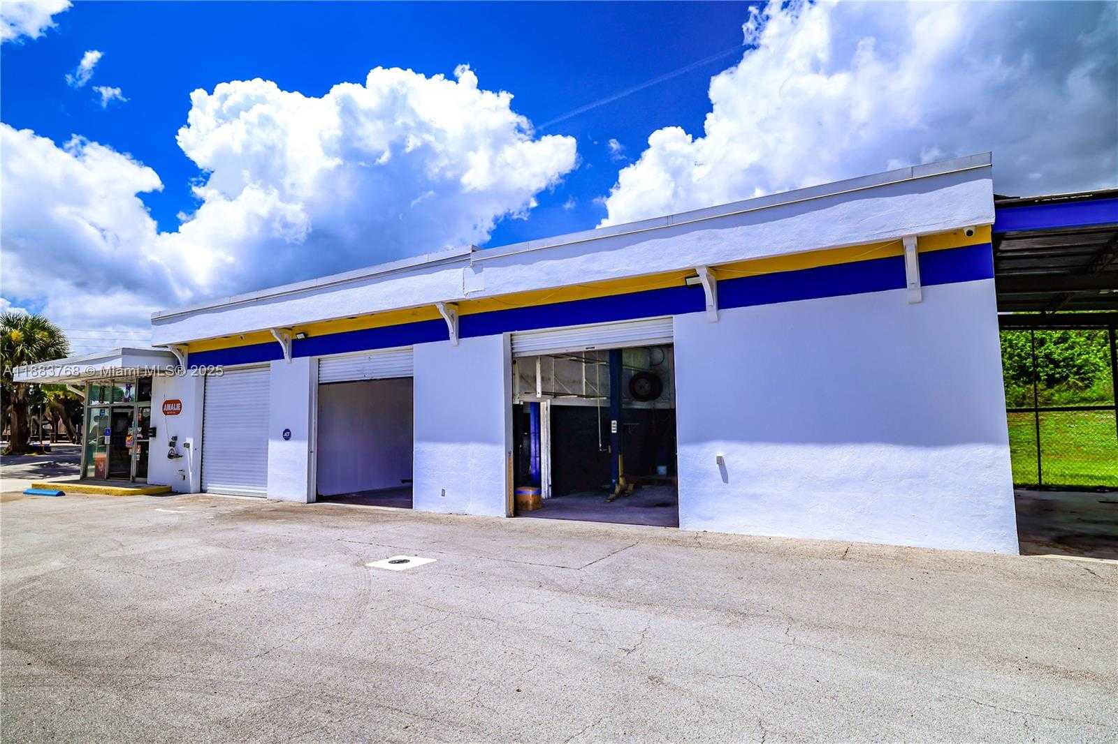 Small Image of 2780 SOUTH EAST MORNINGSIDE BLVD, Out of City Number 56