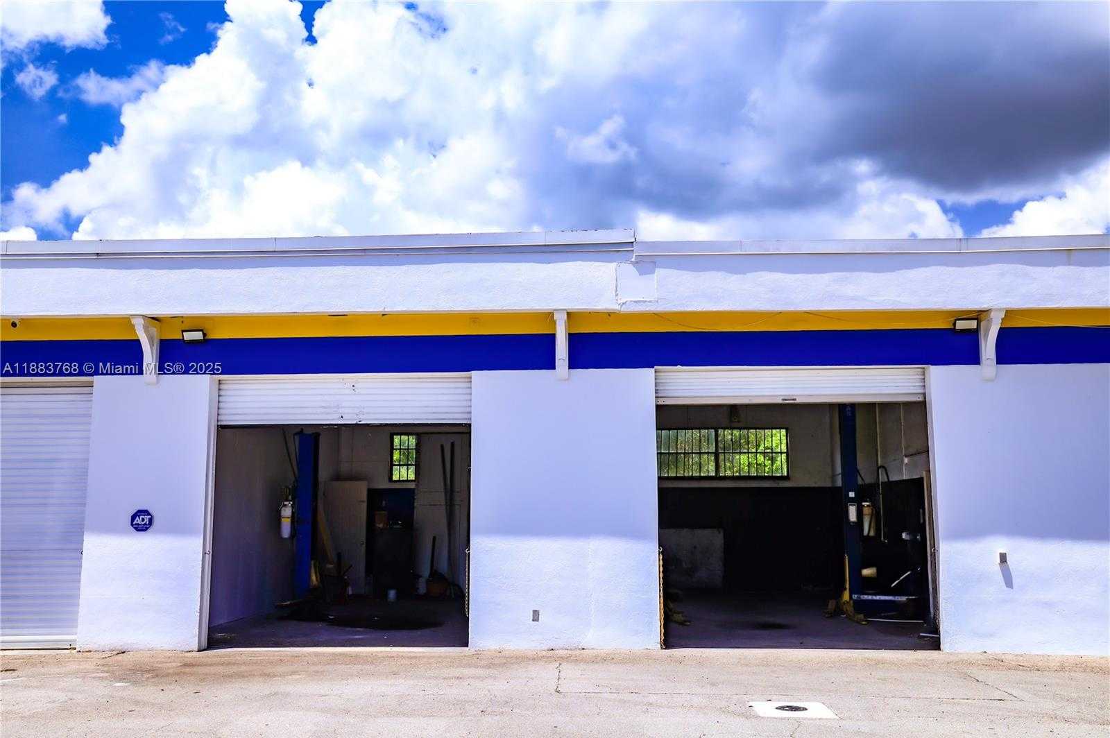 Small Image of 2780 SOUTH EAST MORNINGSIDE BLVD, Out of City Number 58