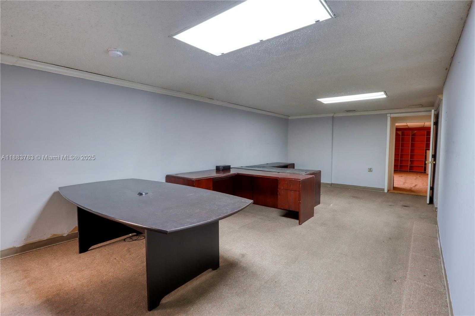 Small Image of 6250 WEST 21ST CT, Hialeah Number 8