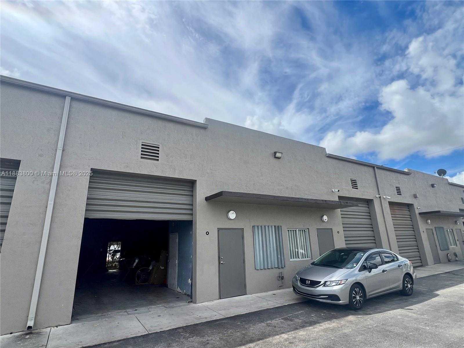 Small Image of 16215 SOUTH WEST 117TH AVE #4, Miami Number 3