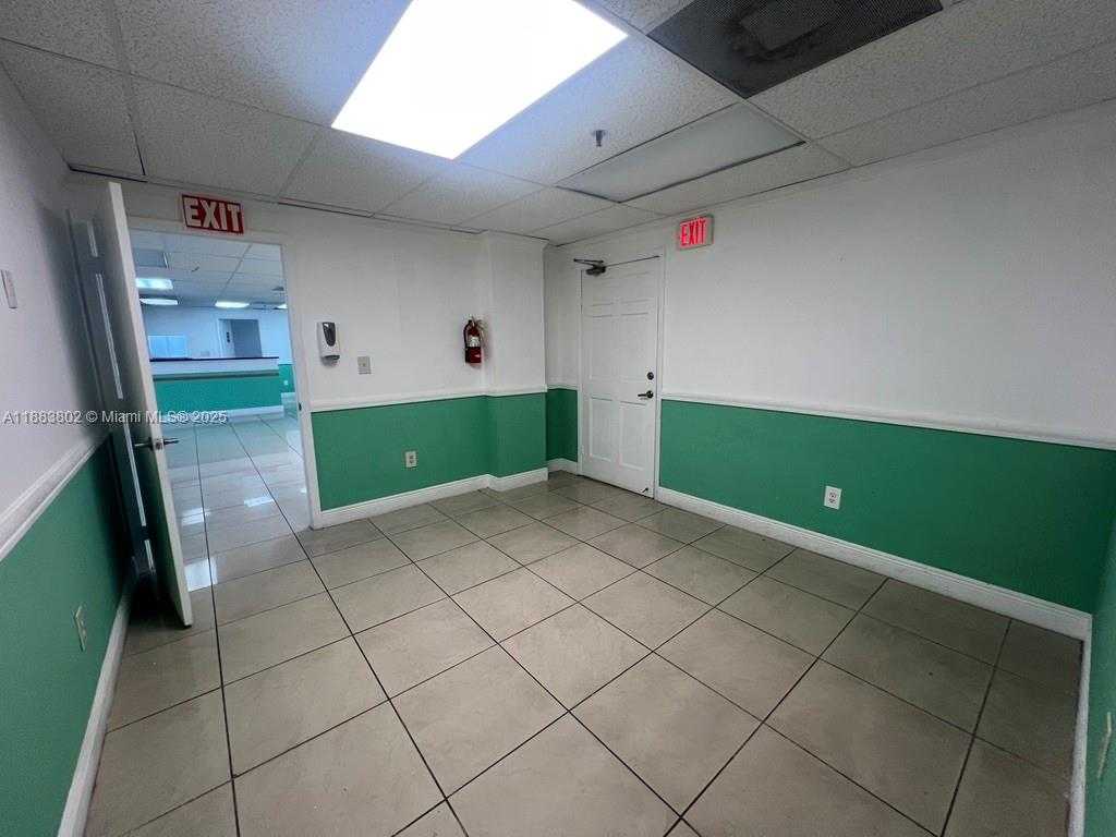 Small Image of 4445 WEST 16TH AVE #605, Hialeah Number 17
