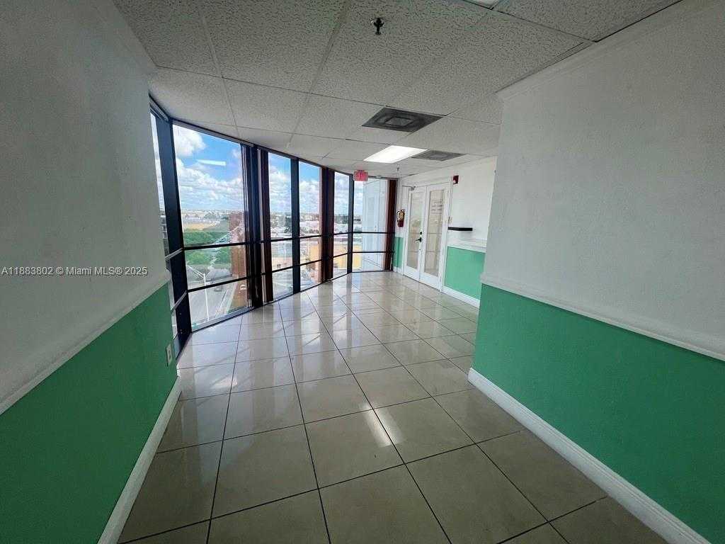Small Image of 4445 WEST 16TH AVE #605, Hialeah Number 25