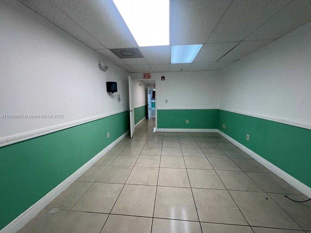 Small Image of 4445 WEST 16TH AVE #605, Hialeah Number 26
