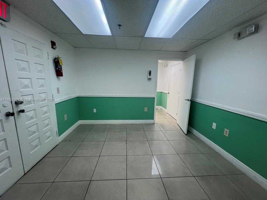 Small Image of 4445 WEST 16TH AVE #605, Hialeah Number 28