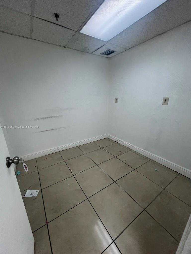 Small Image of 4445 WEST 16TH AVE #605, Hialeah Number 31