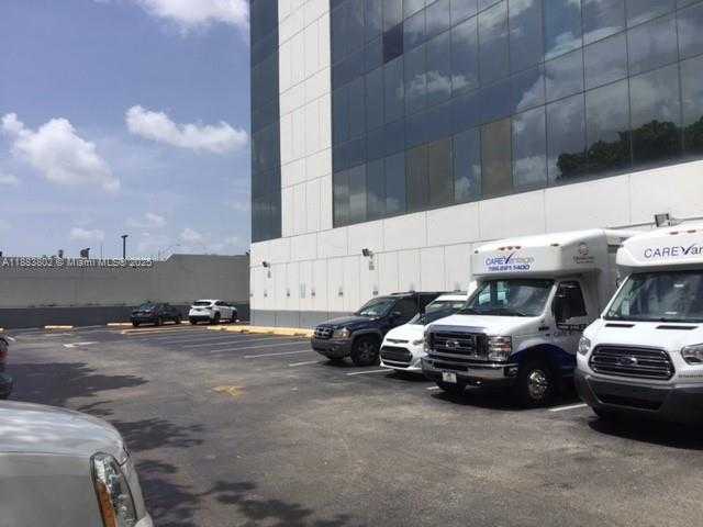 Small Image of 4445 WEST 16TH AVE #605, Hialeah Number 35